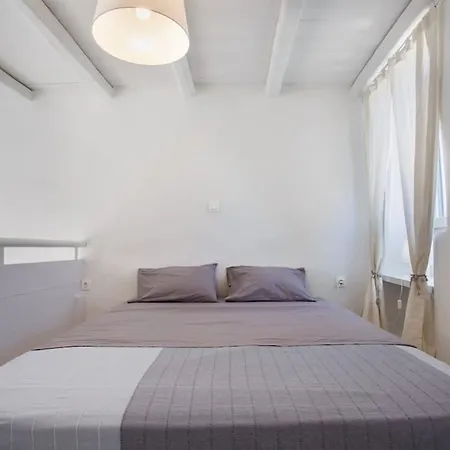Hidden Gem Authentic Cycladic House In Paros 度假居 *